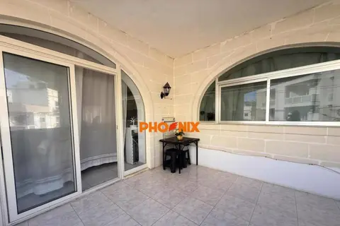 5 Bedroom Apartment For Sale in Birzebbuga