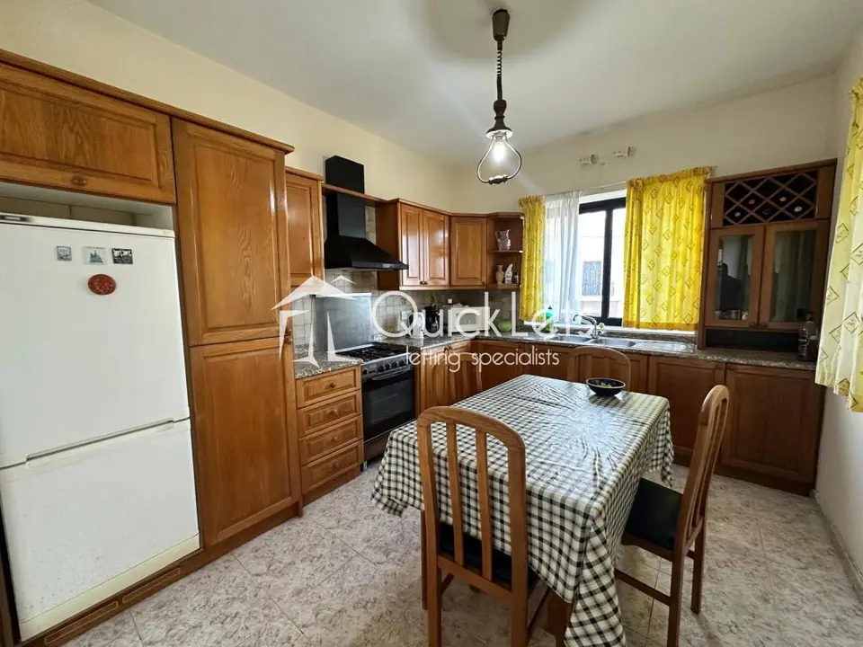 3 bedroom Bungalow to rent in St. Julians