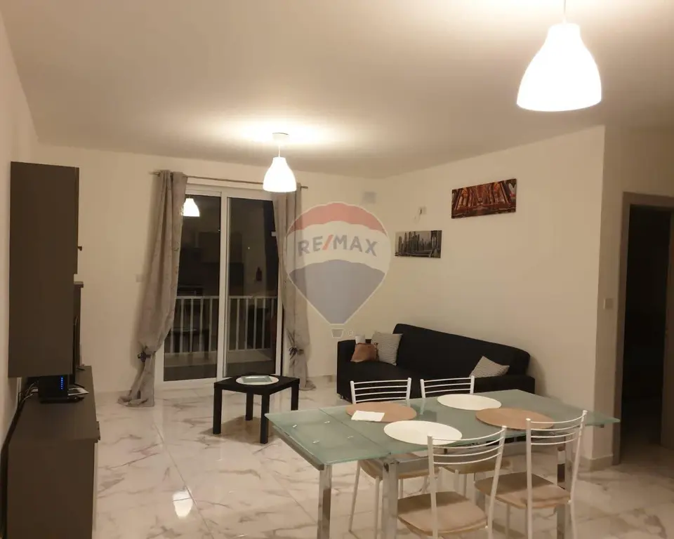 2 bedroom Apartment to rent in Bugibba