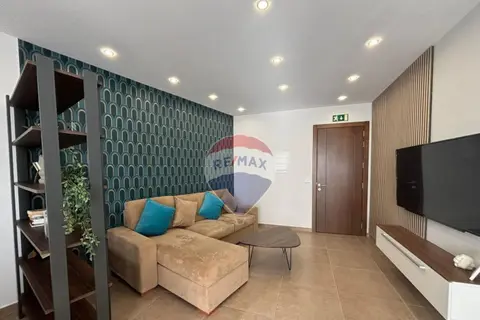 2 Bedroom Apartment For Sale in Marsascala