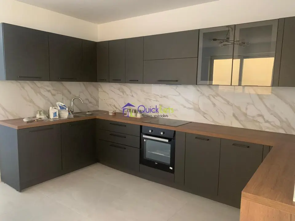 3 bedroom Apartment to rent in Rabat