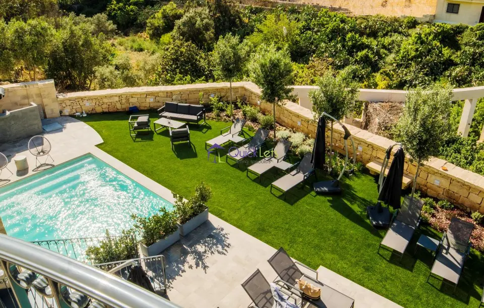 4 bedroom Semi Detached Villa to rent in St. Julians