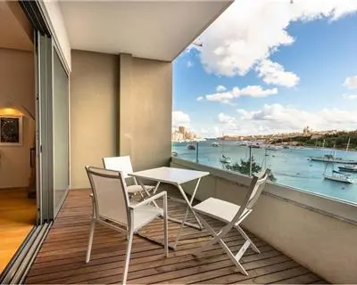 3 bedroom Apartment to rent in Sliema