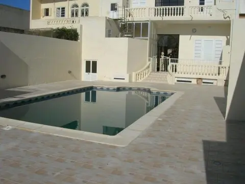 6 bedroom Terraced House to rent in Gozo - San Lawrenz