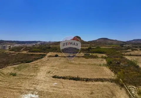 3 bedroom Apartment for sale in Gozo - Marsalforn