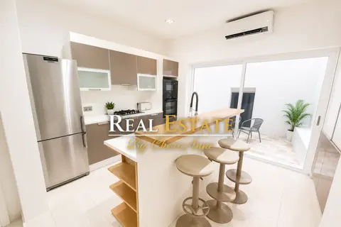3 Bedroom Town House For Sale in Mellieha