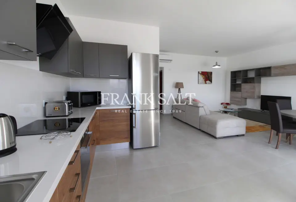 Pembroke, Furnished Apartment