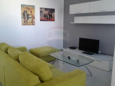 2 bedroom Penthouse to rent in St Paul's Bay