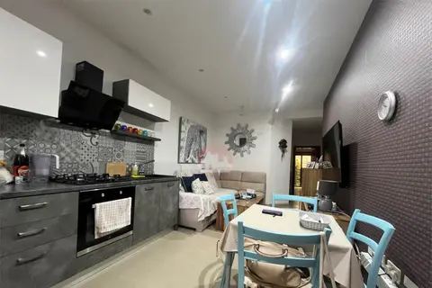 2 Bedroom Maisonette For Sale in Qawra