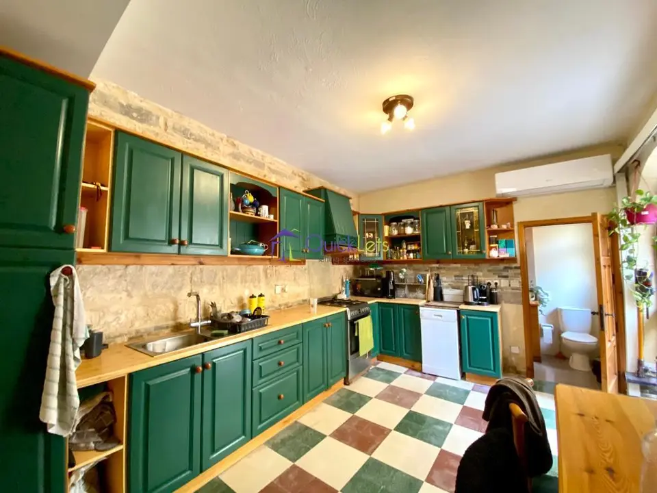 3 bedroom House of Character to rent in Birkirkara