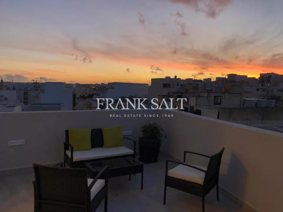 Msida, Furnished Penthouse