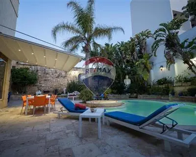 4 bedroom Farmhouse to rent in Zurrieq