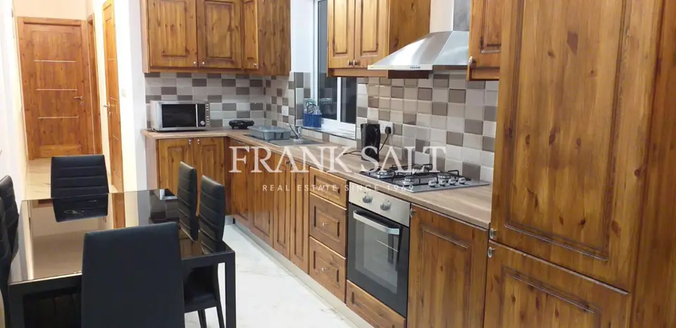 Msida, Furnished Penthouse