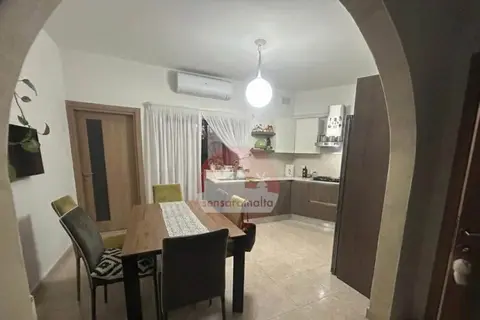 3 Bedroom Maisonette For Sale in Zurrieq