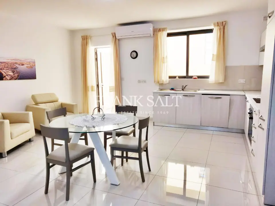 Gzira, Furnished Apartment