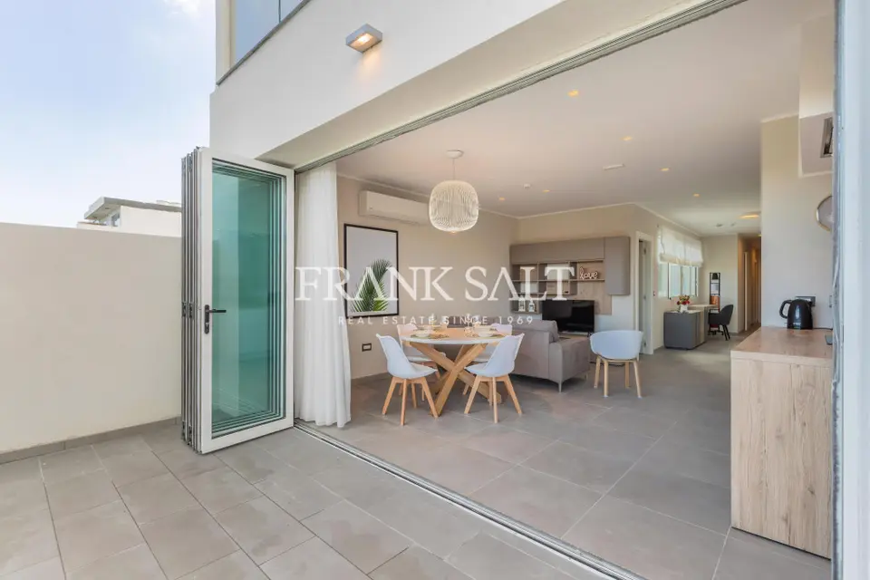 St Julians, Furnished Apartment
