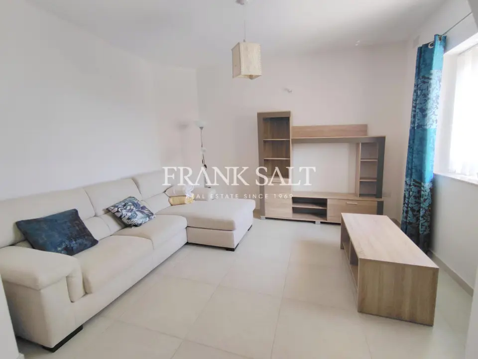 Siggiewi, Furnished Elevated Maisonette