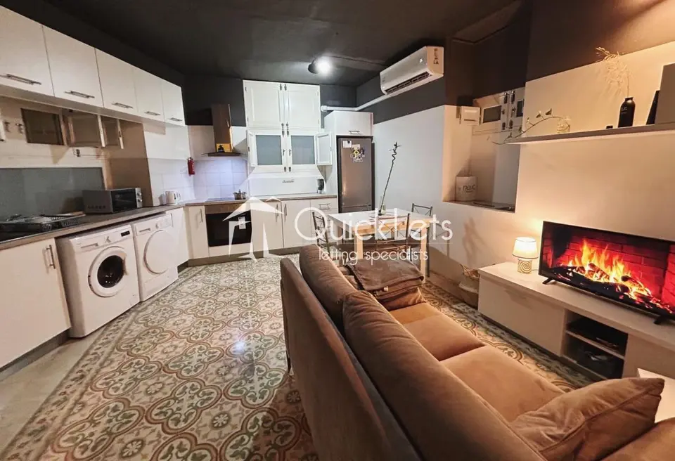 1 bedroom Maisonette to rent in St. Julians