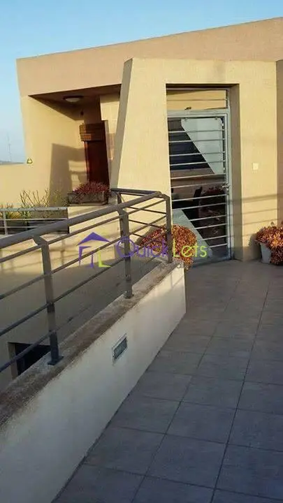 2 bedroom Penthouse to rent in Naxxar