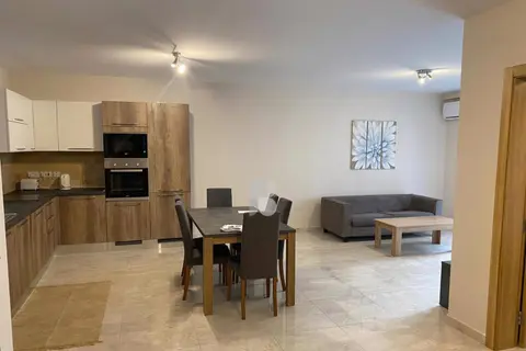 2 Bedroom Apartment To Rent in Pieta