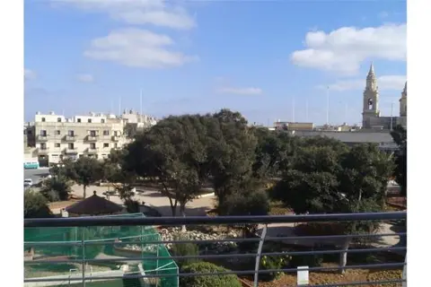2 bedroom Apartment to rent in Gudja