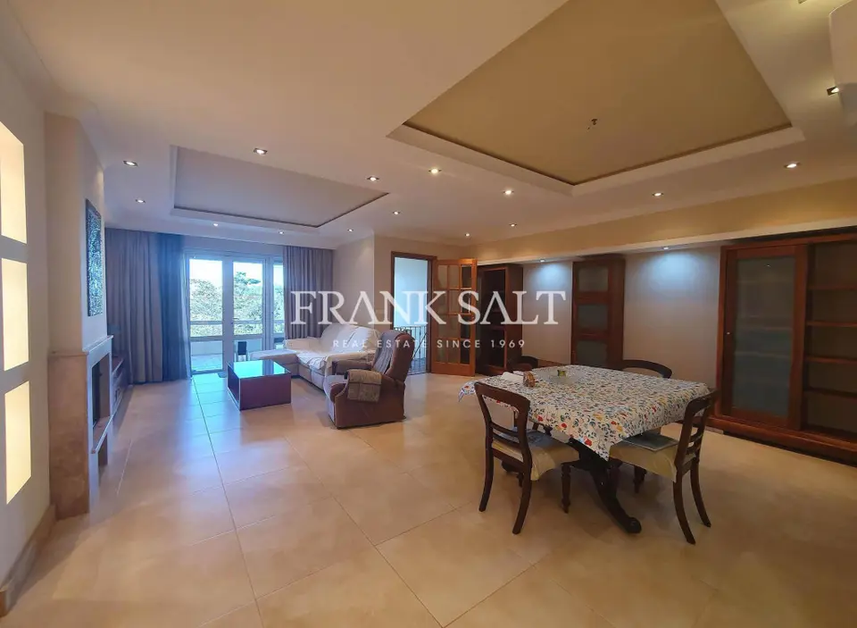 Dingli, Elevated Maisonette