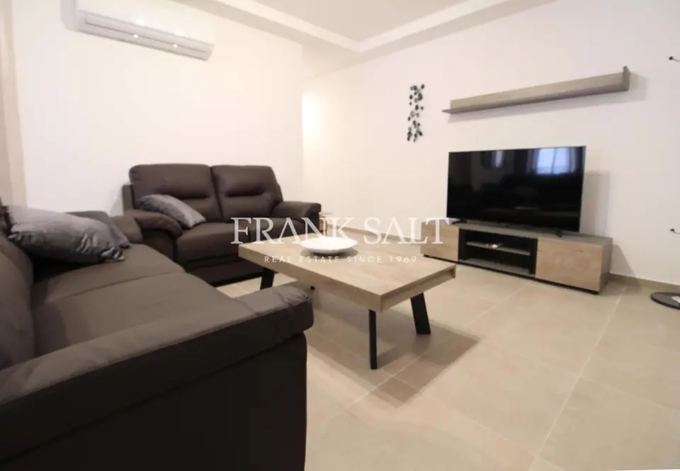 Gzira, Furnished Apartment