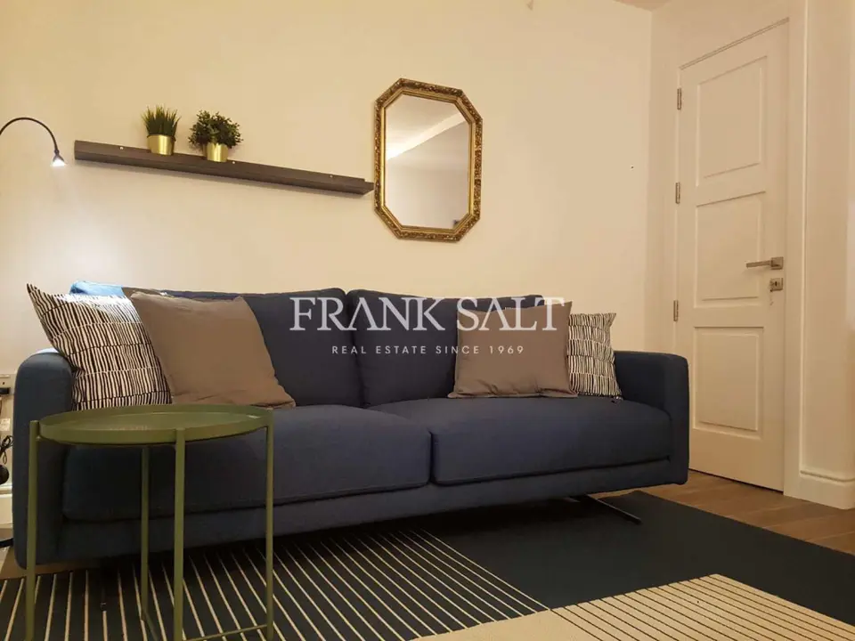 Sliema, Furnished Town House