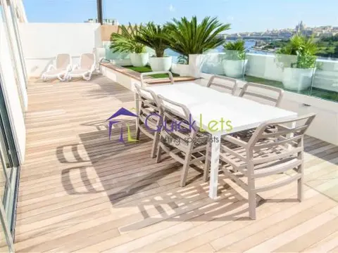 1 bedroom Penthouse to rent in Sliema