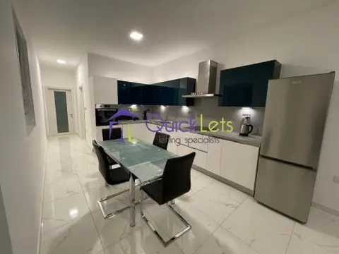 2 bedroom Maisonette to rent in San Gwann