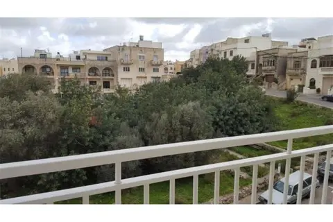 3 bedroom Apartment to rent in Rabat