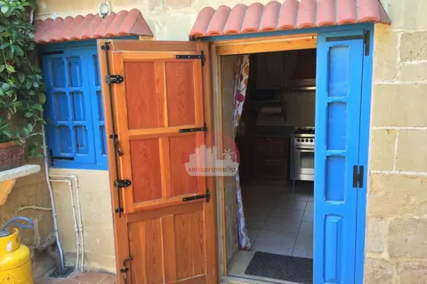 4 Bedroom House of Character For Sale in Luqa