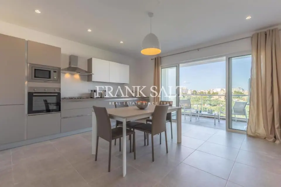 St Julians, Furnished Apartment