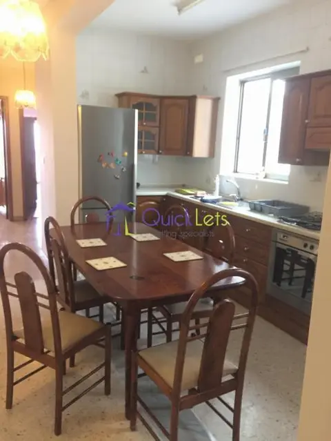 1 bedroom Room to rent in Msida