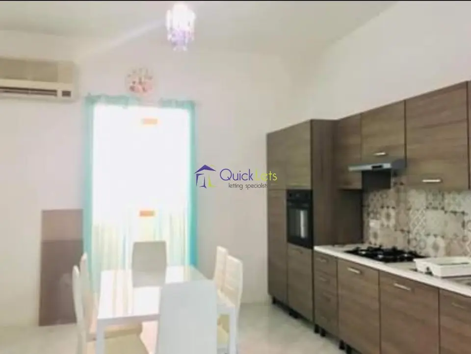 2 bedroom Apartment to rent in Ta' Xbiex