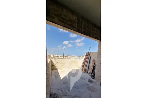 3 Bedroom Penthouse For Sale in Paola