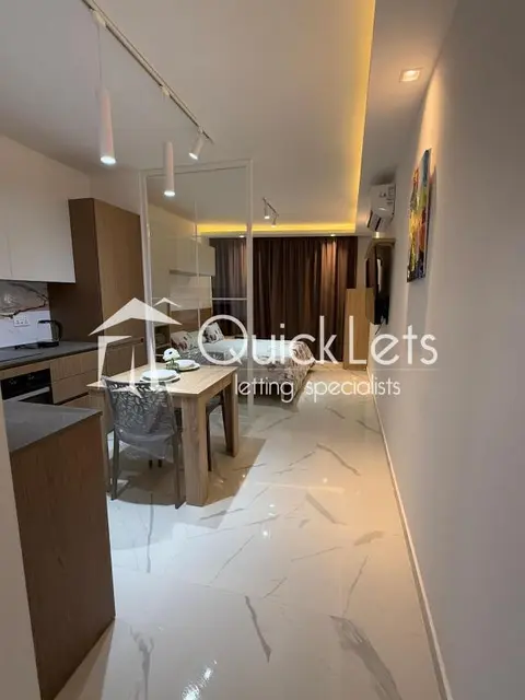 Studio Apartment to rent in Gzira