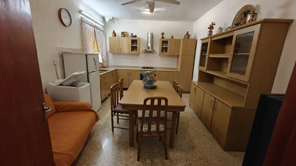 4 bedroom First Floor Maisonette for sale in Fgura