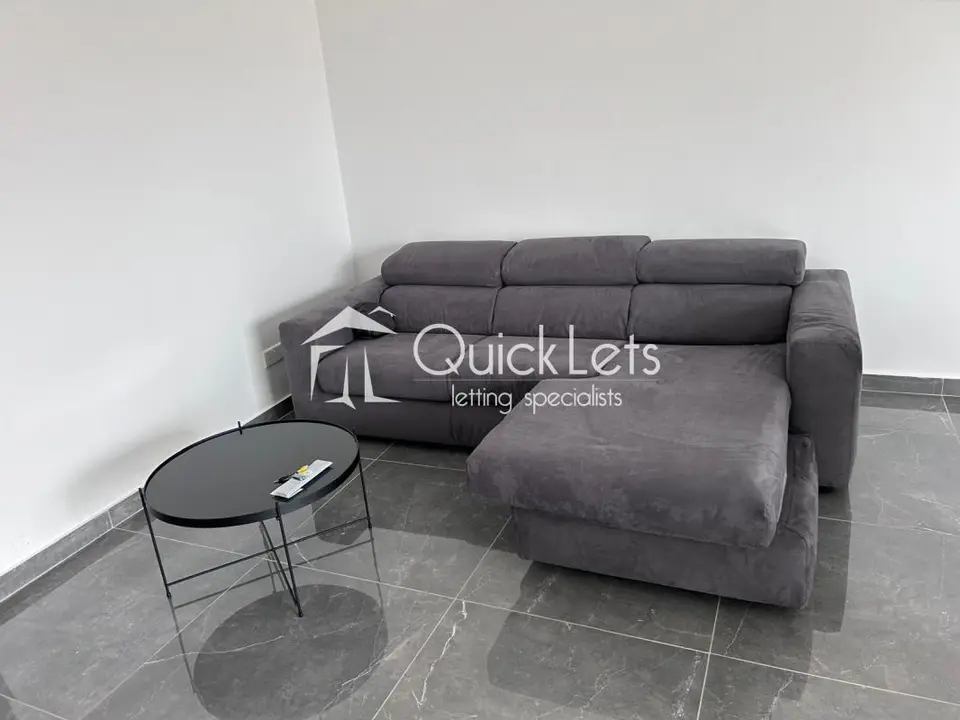 2 bedroom Penthouse to rent in Zurrieq