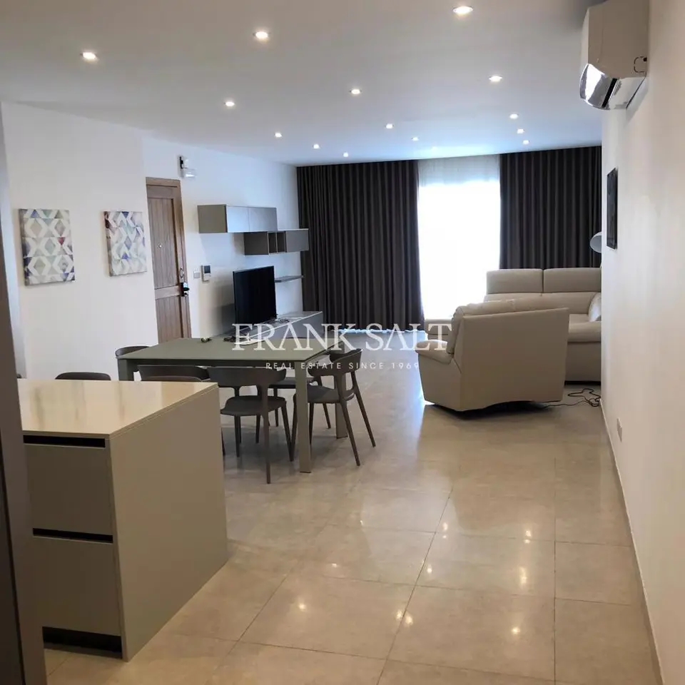 Sliema, Penthouse