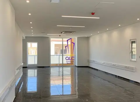 Office to rent in Qormi