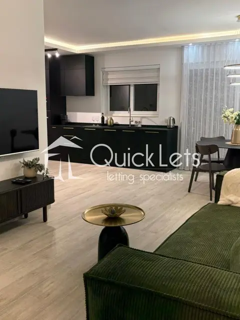 2 bedroom Penthouse to rent in St. Julians