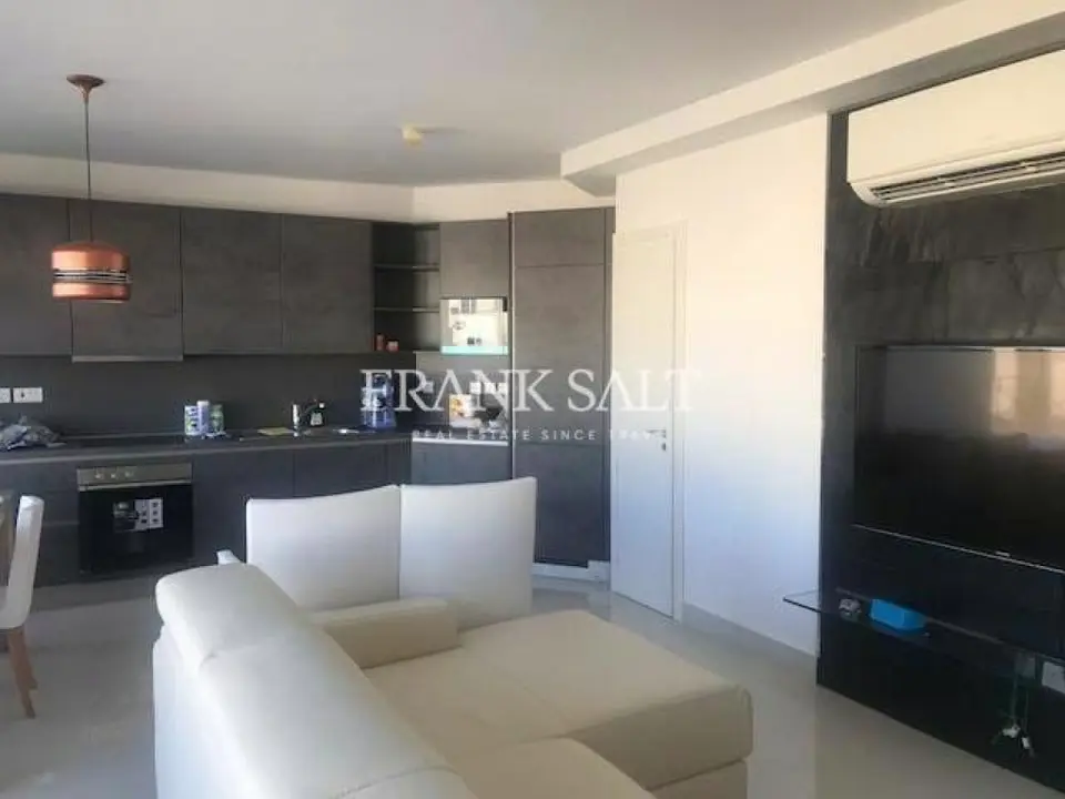 Gzira, Apartment