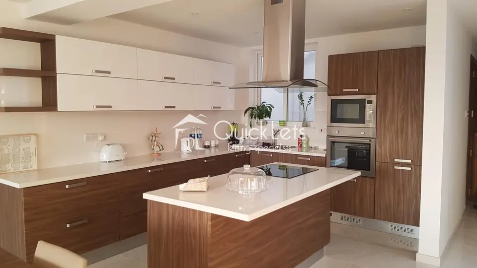 2 bedroom Maisonette to rent in Mellieha