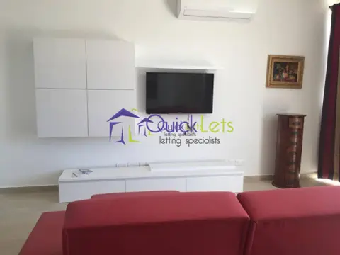 2 bedroom Penthouse to rent in Swieqi