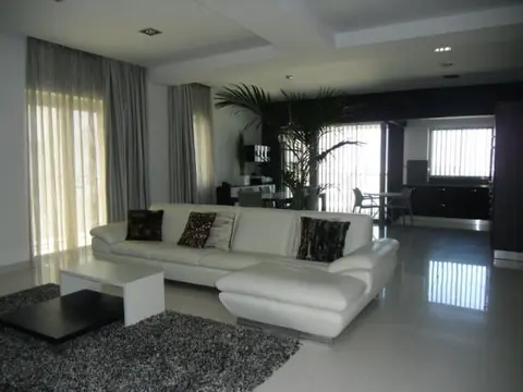2 bedroom Apartment to rent in Sliema