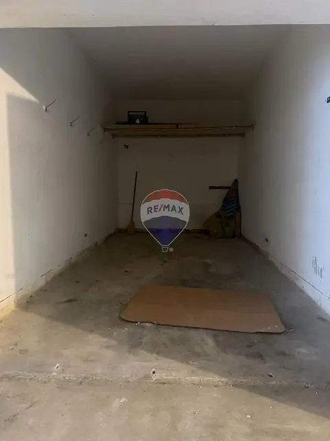 Garage (Residential) for sale in Marsascala