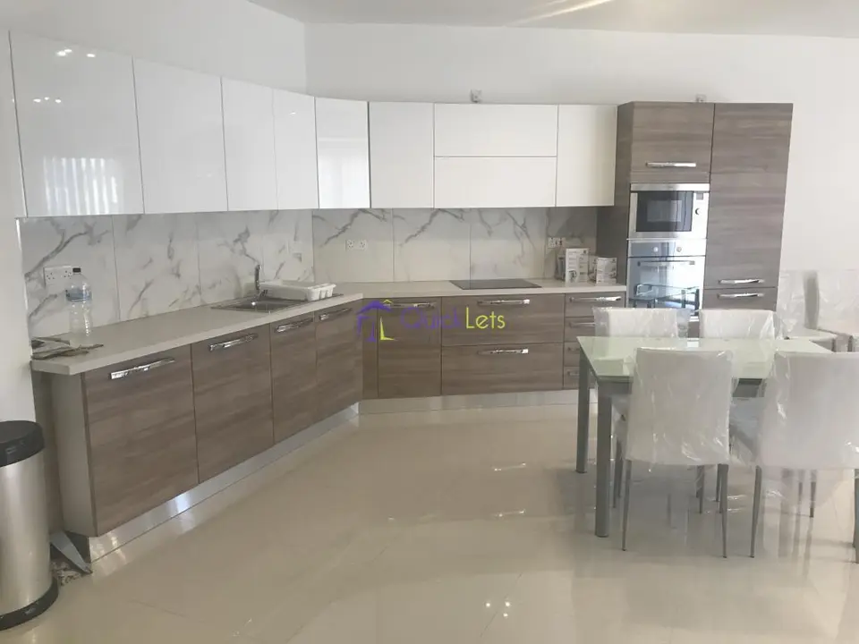 3 bedroom Apartment to rent in Qawra