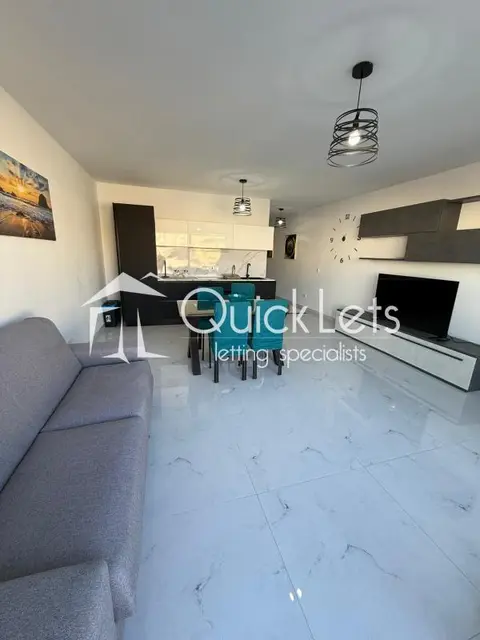 2 bedroom Apartment to rent in Gzira