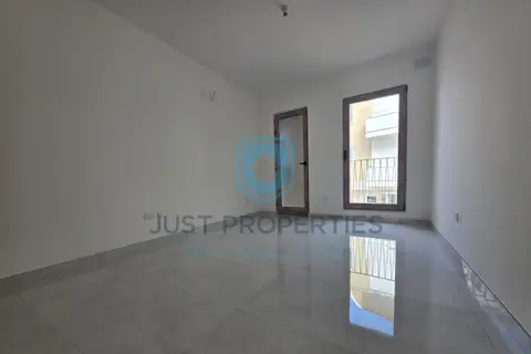 3 Bedroom Apartment For Sale in Mtarfa